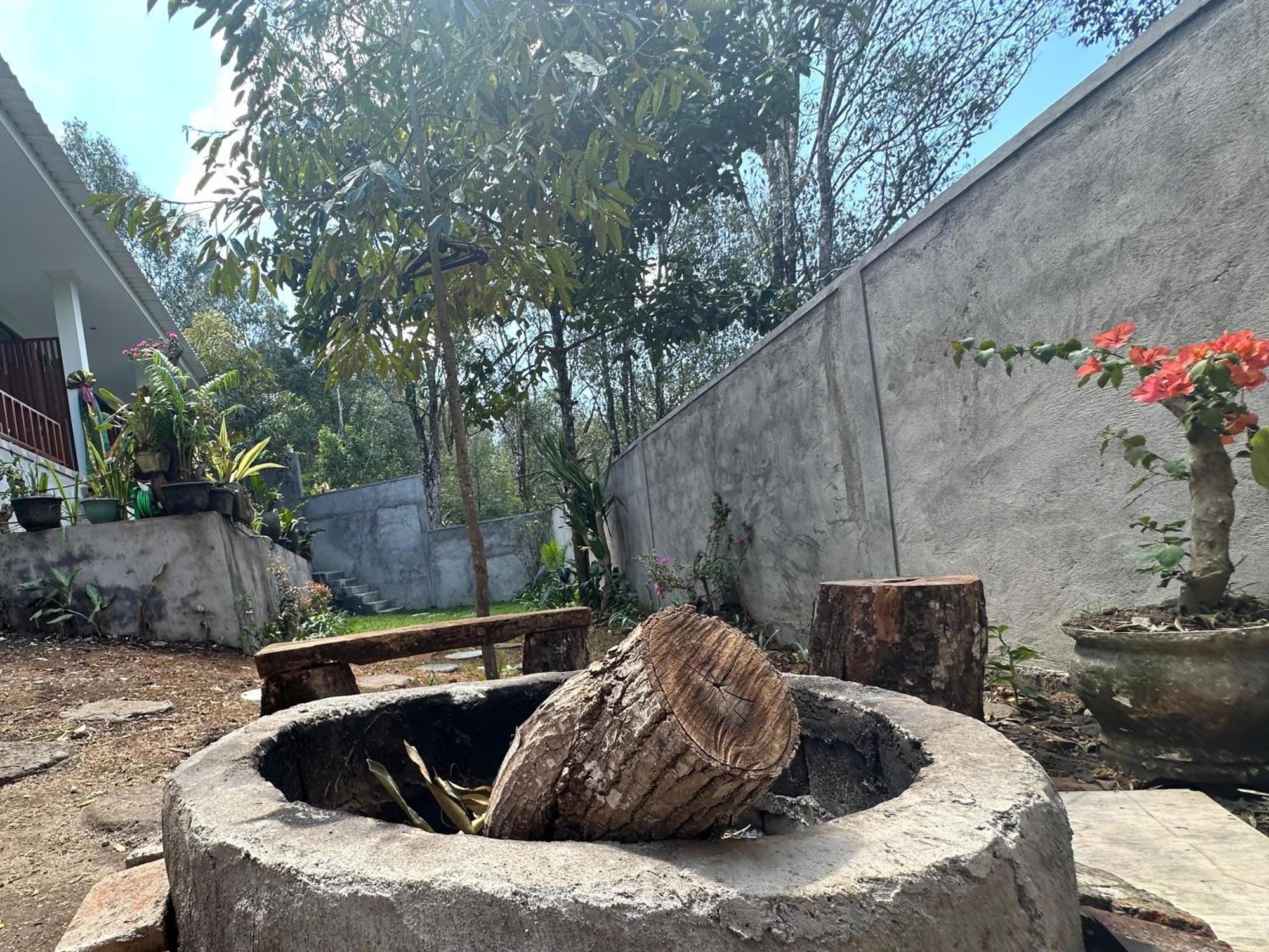 Appartement Umah Yugadi Bali à Munduk Extérieur photo